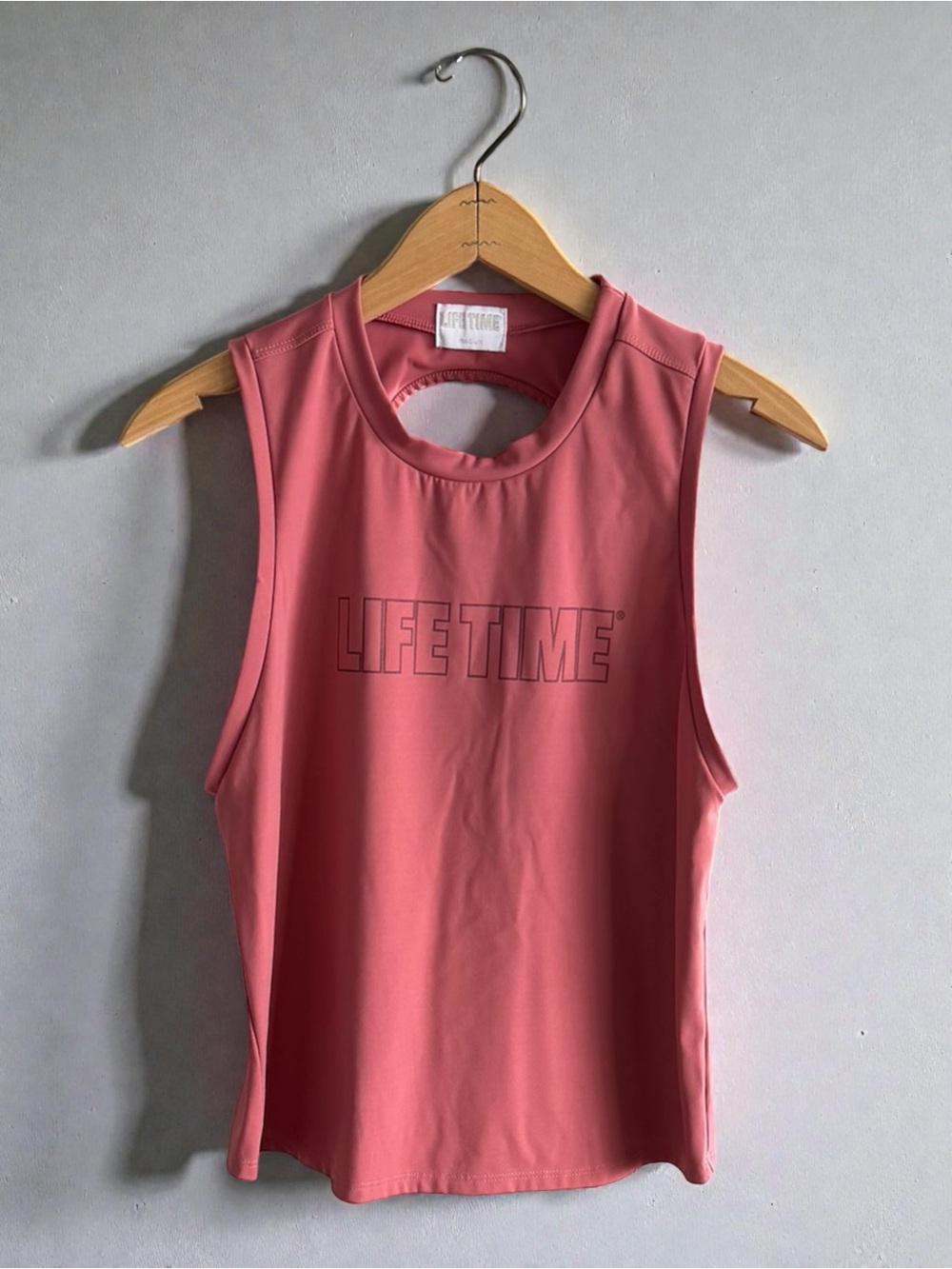 Life Time Athletic Women's Medium Pink Sleeveless Cutout Tank Top